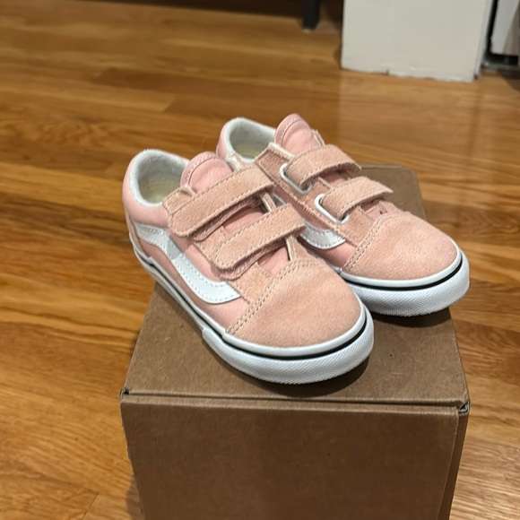 Vans Toddler Old Skool V Shoes - Powder Pink - Size 9 - Picture 2 of 6